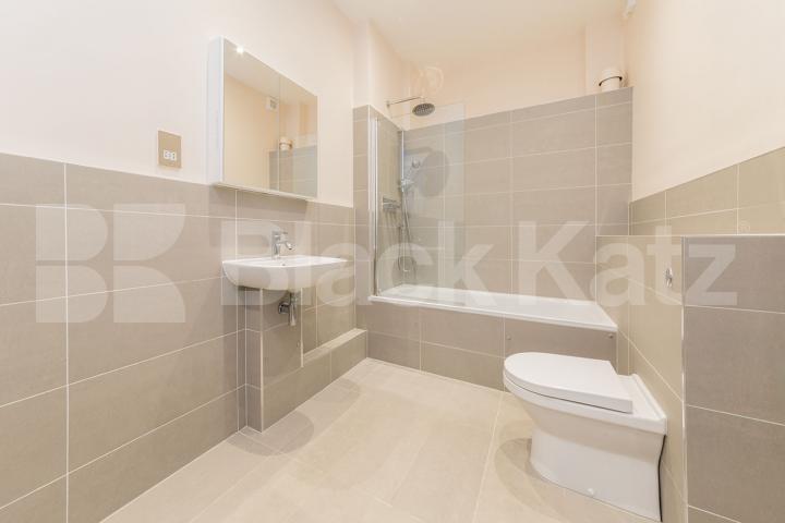 One bedroom warehouse apartment offering loft style features Eagle House, Eagle Wharf Road  , Angel / Shoreditch / Old Street